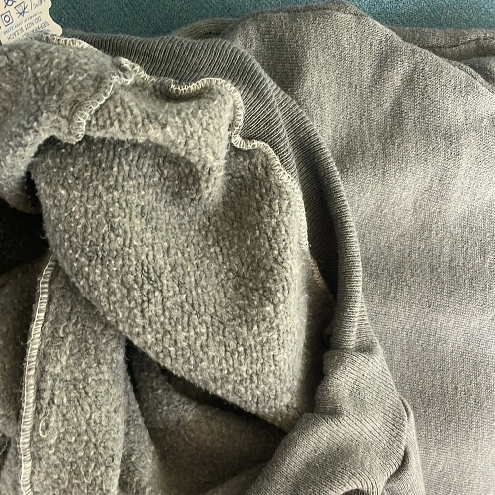 Basic Gray Sweatpants - Picture 4 of 4